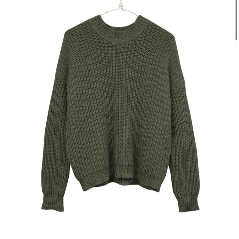 It Is Well LA NWT Green Chunky Pull-On Sweater